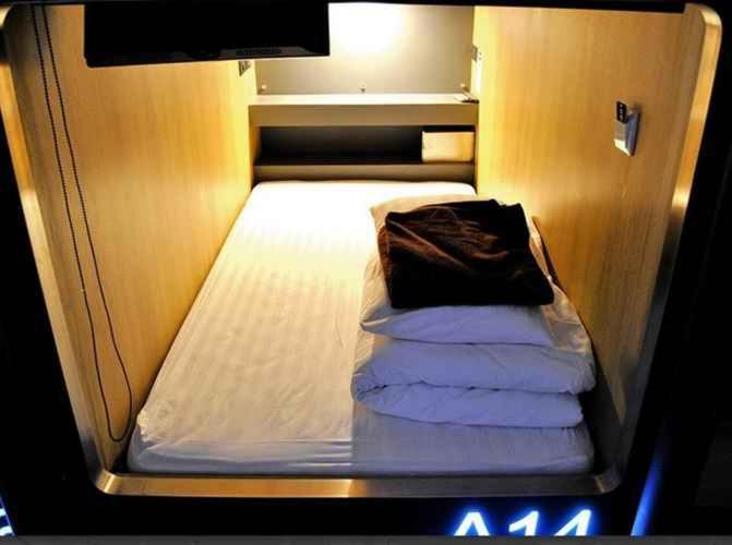 Mybed Ratchada Hotell Bangkok Eksteriør bilde
