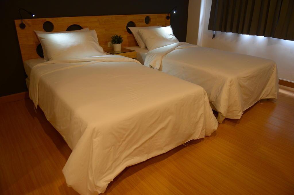 Mybed Ratchada Hotell Bangkok Eksteriør bilde