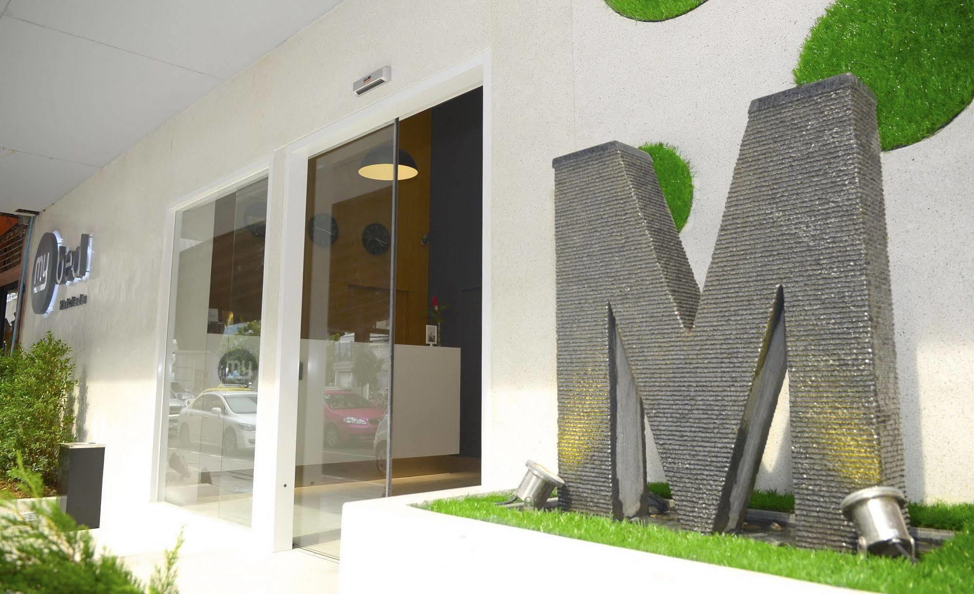 Mybed Ratchada Hotell Bangkok Eksteriør bilde